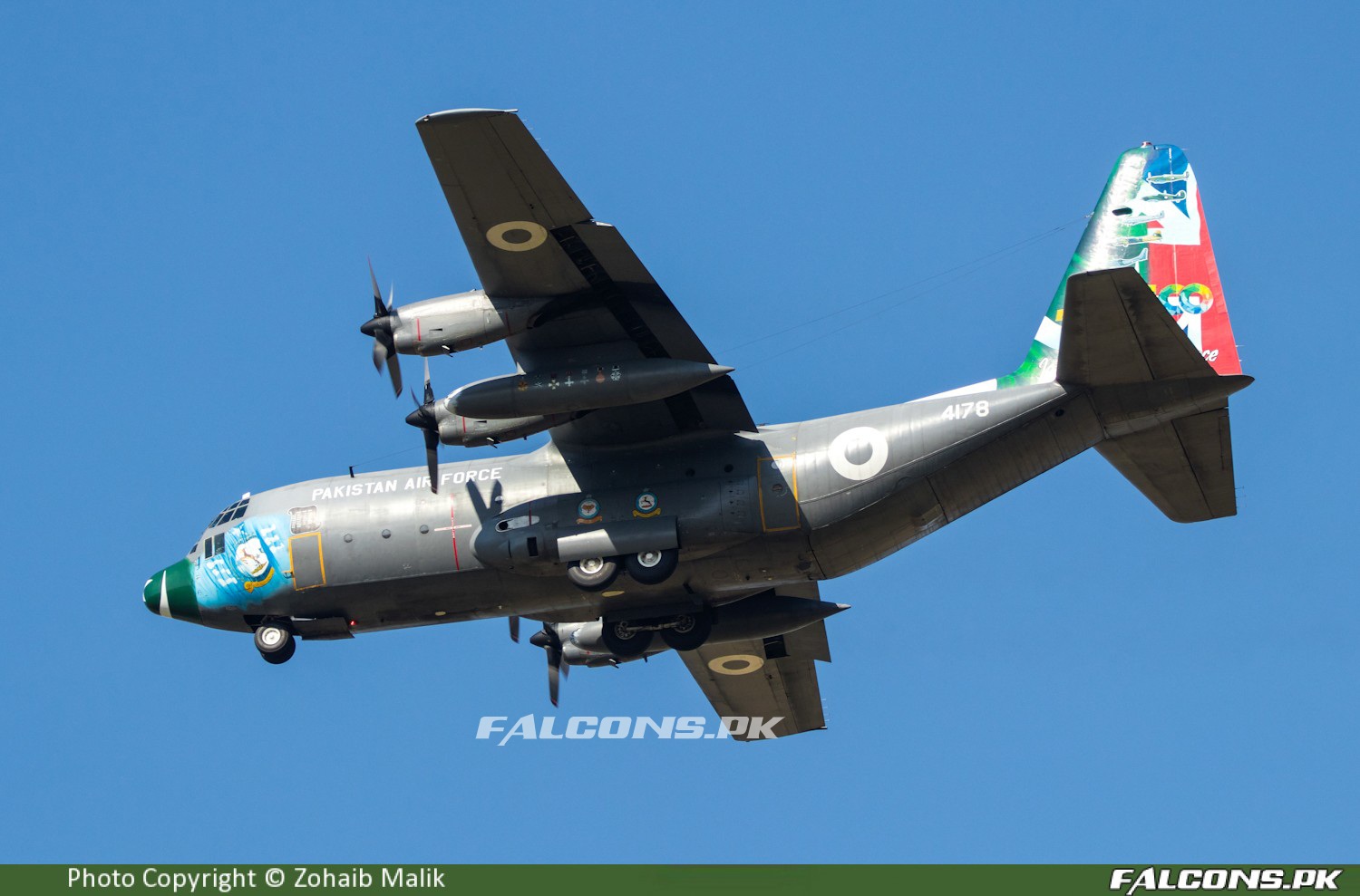Pakistan Air Force C 130 transport rescue the Pakistan Super League team