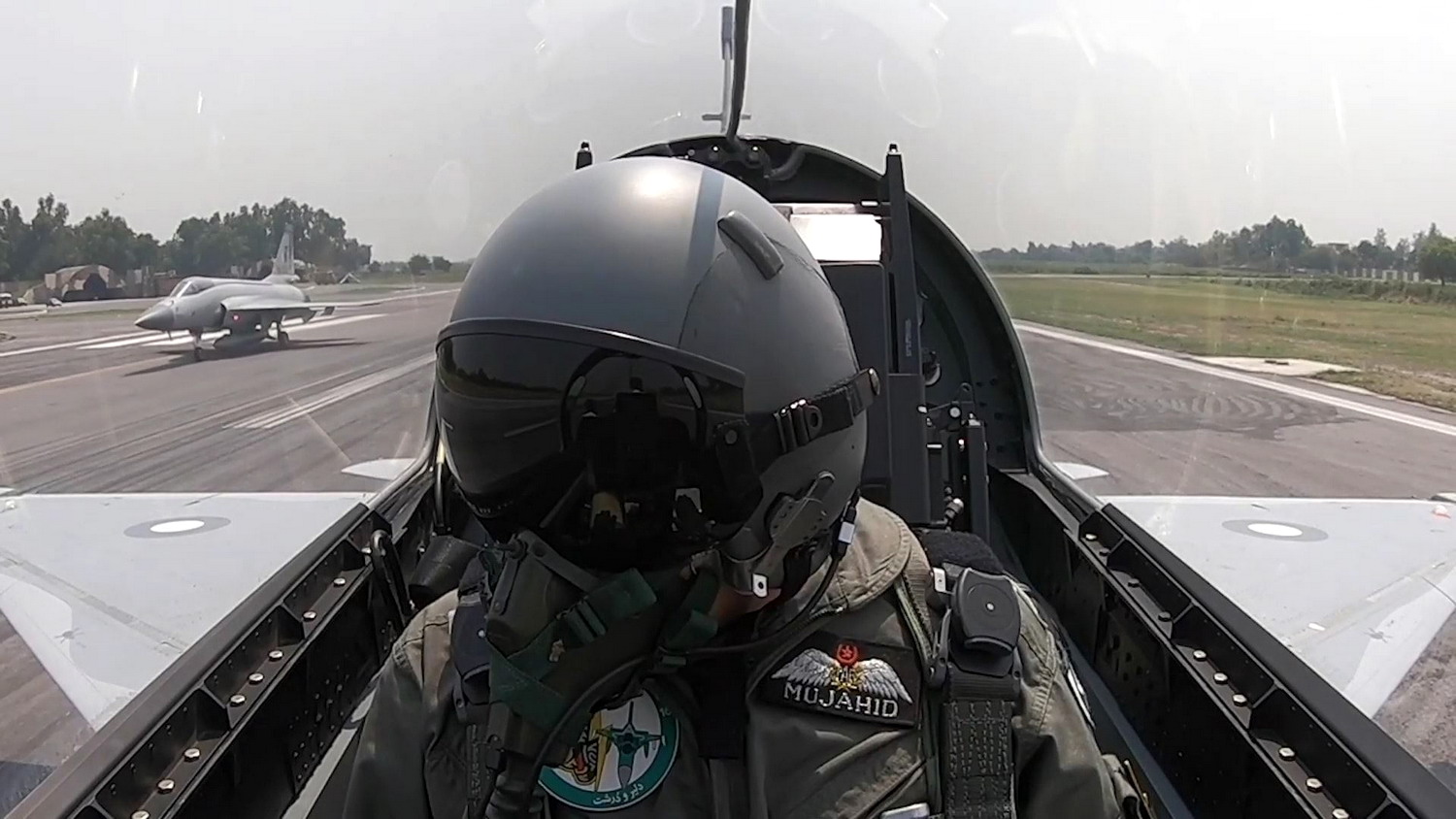 ACM Mujahid Anwar Khan flew in JF 17 Thunder Bravo