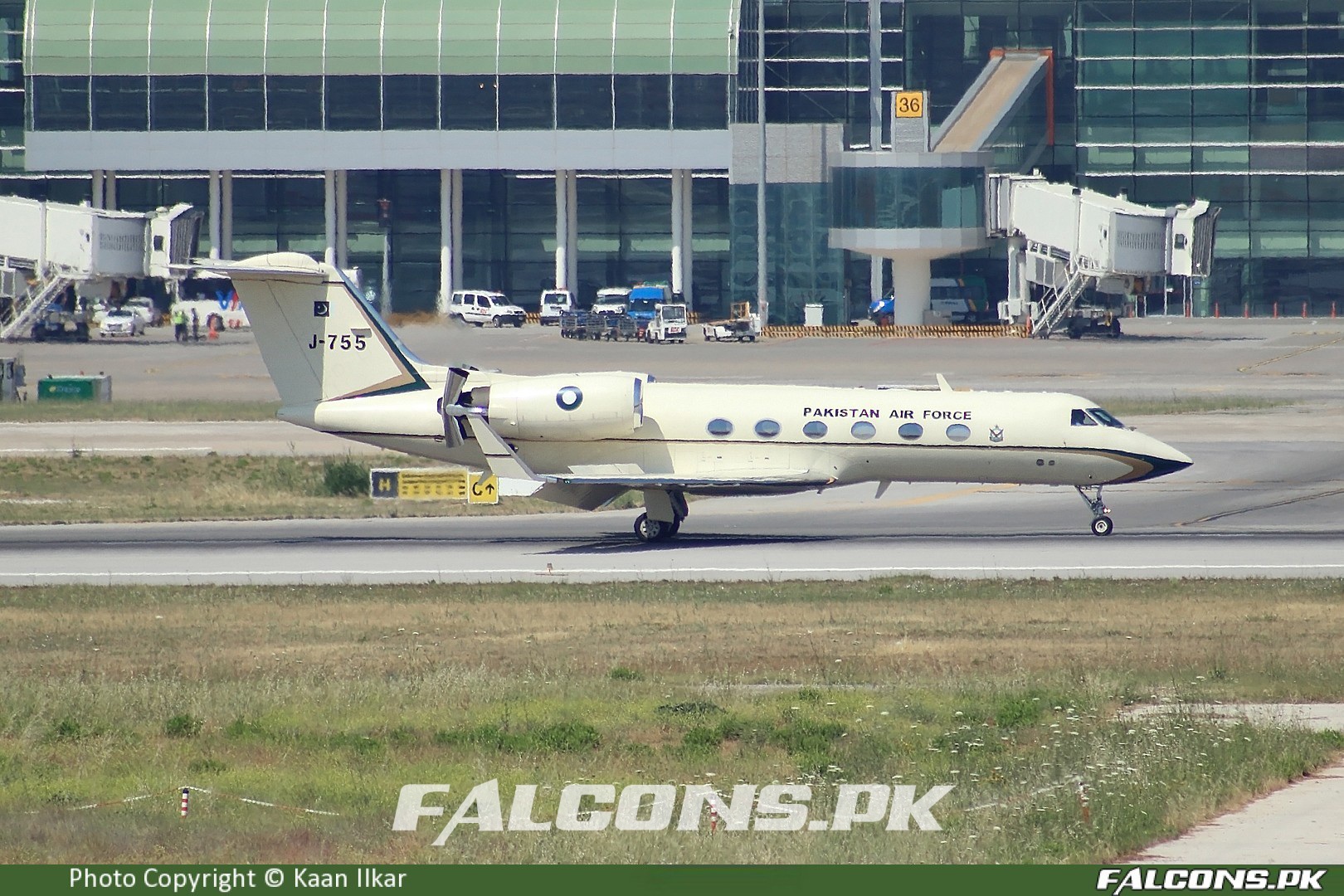 Pakistan Air Force (PAF) Gulfstream G-IV(SP), Reg: J-755 (Photo by Kaan ILKAR)