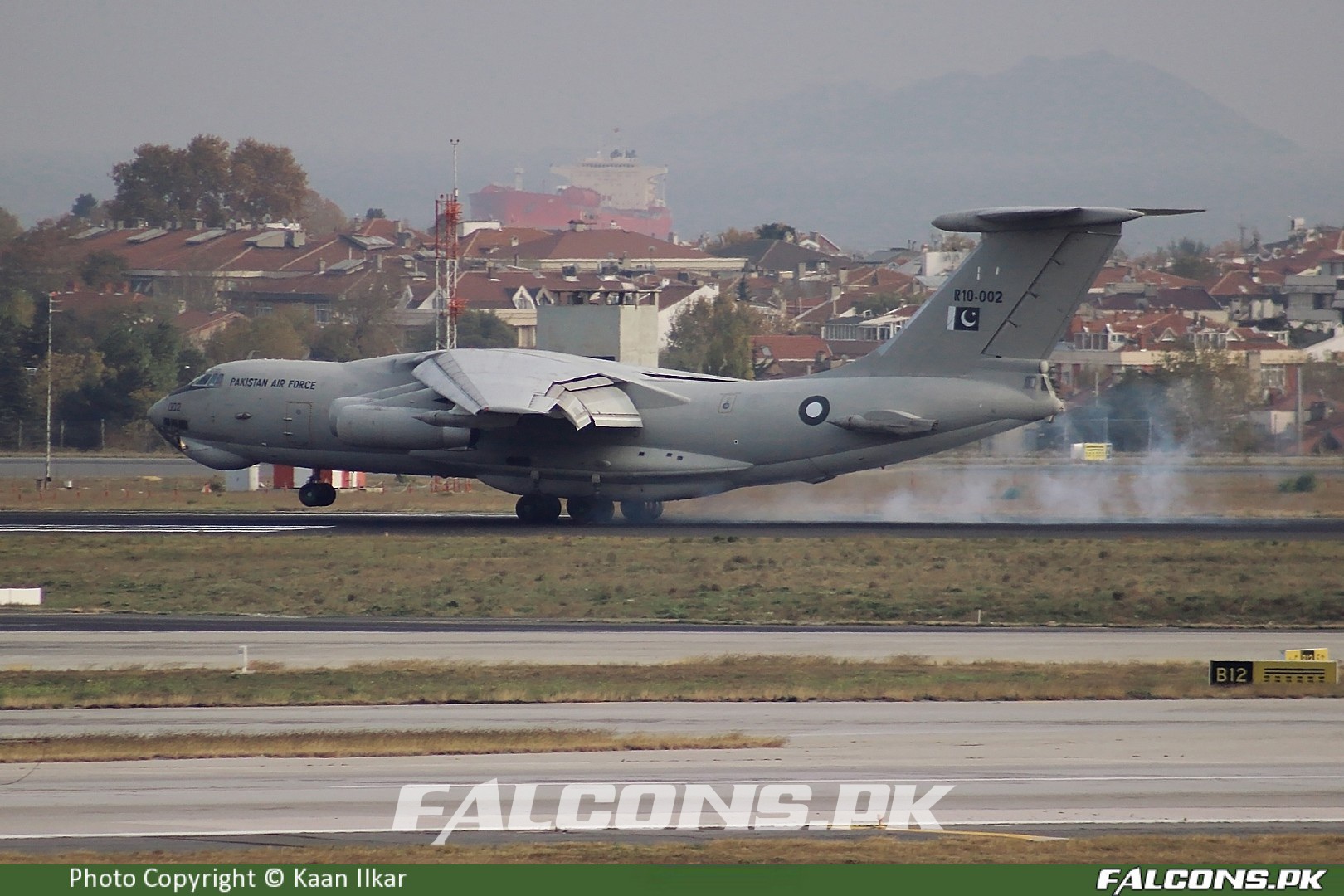 Pakistan Air Force (PAF) Ilyushin IL-78M Midas, Reg: R10-002 (Photo by Kaan ILKAR)