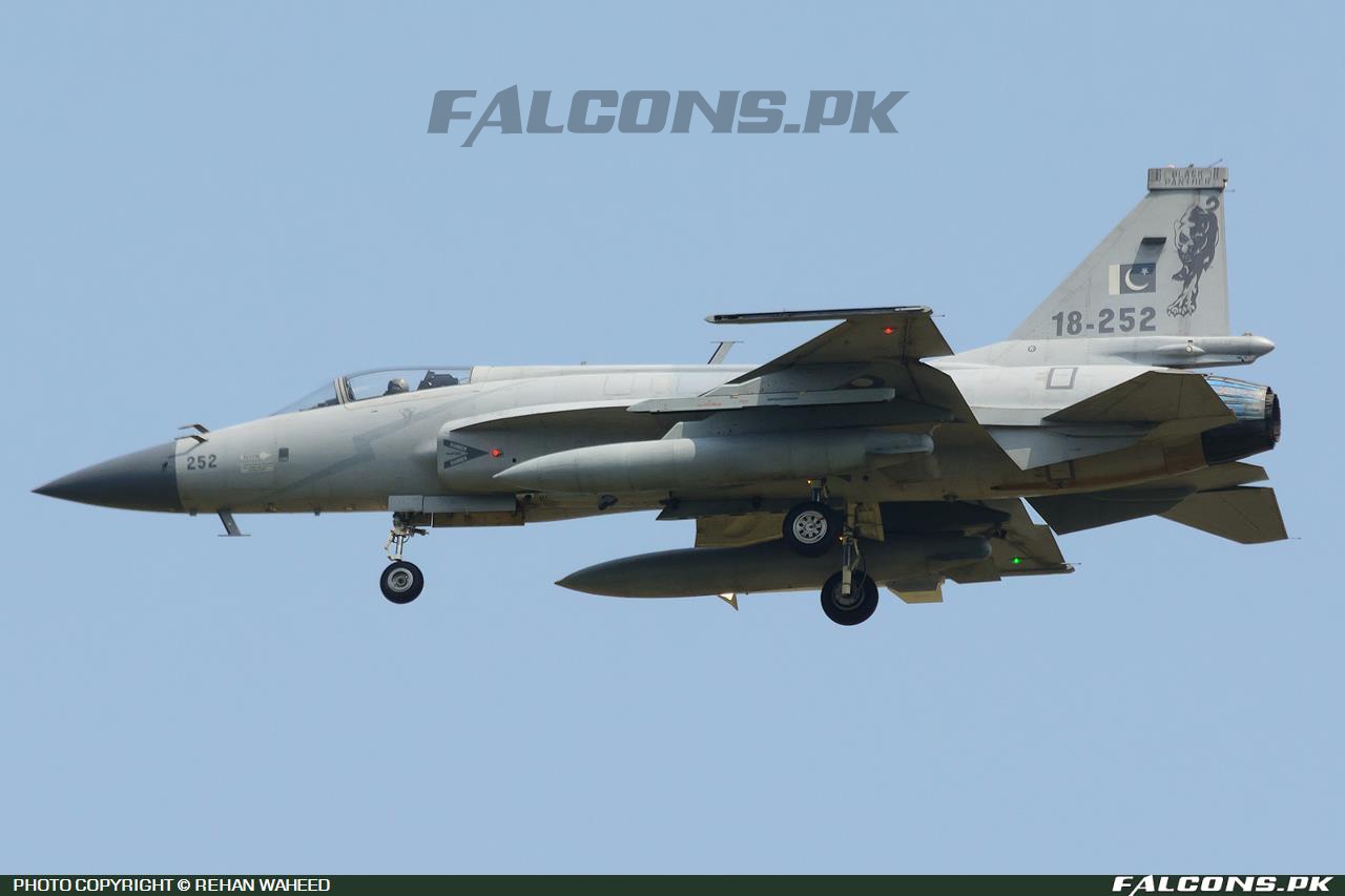 Pakistan Air Force (PAF) JF-17 Thunder Block 2, Reg: 18-252 - Photo by Rehan Waheed