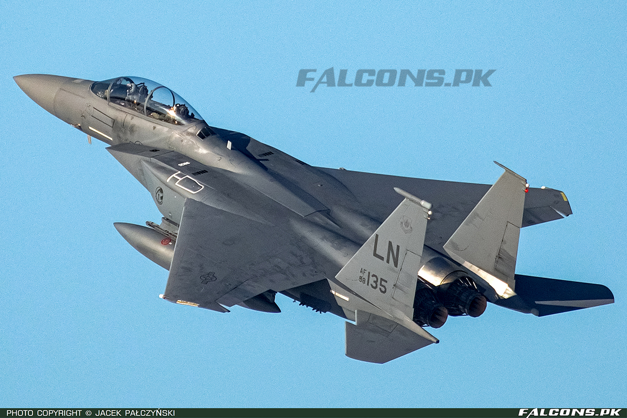 United States Air Force (USAF) Boeing F-15E Strike Eagle, Reg: 98-0135 (Photo by Jacek Pałczyński)