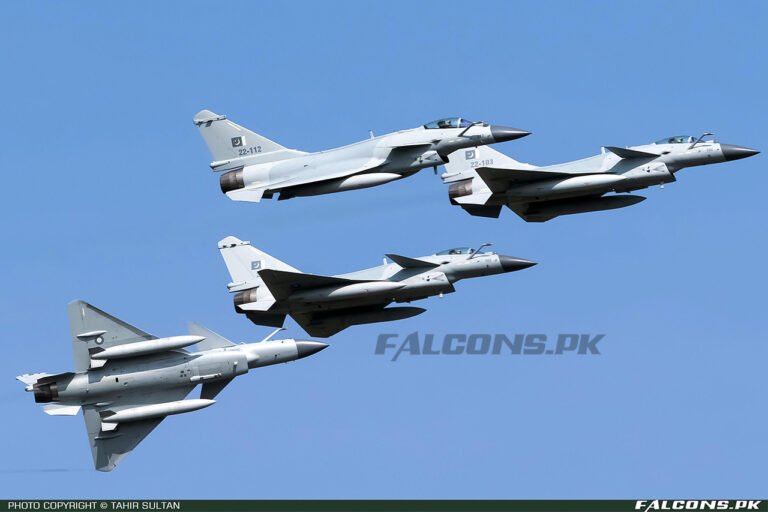 Pakistan Air Force (PAF) Chengdu J-10C, Reg: 22-112 - Photo by Tahir Sultan