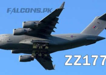 Royal Air Force Boeing C-17A Globemaster III ZZ177 Approaches for Landing
