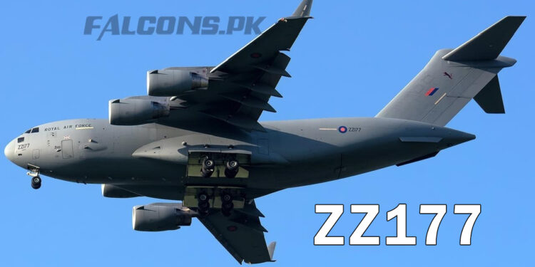 Royal Air Force Boeing C-17A Globemaster III ZZ177 Approaches for Landing
