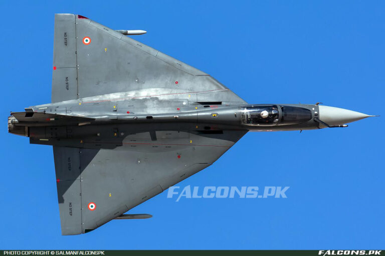 Indian Air Force (IAF) HAL Tejas Mk.1, Reg: LA-5020 (Photo by SalmanFalconsPK)