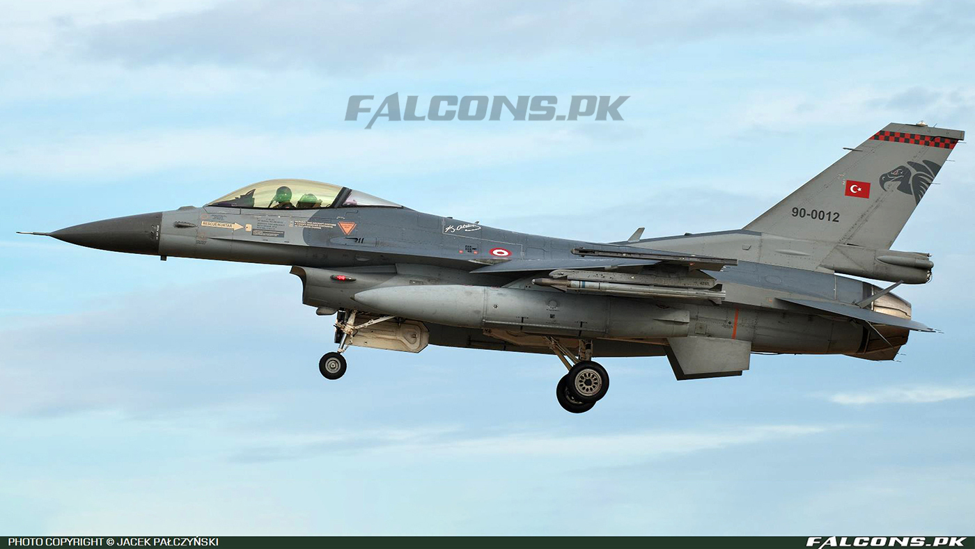 Turkish Air Force General Dynamics F-16C Fighting Falcon, Reg: 90-0012 (Photo by Jacek Pałczyński)