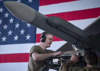 Pentagon contracts AMRAAM missiles for Ukraine