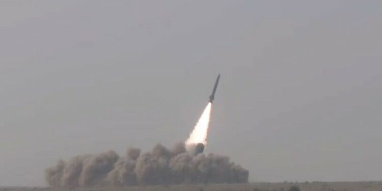 Pakistan successfully test-fires Fatah-II guided rocket system
