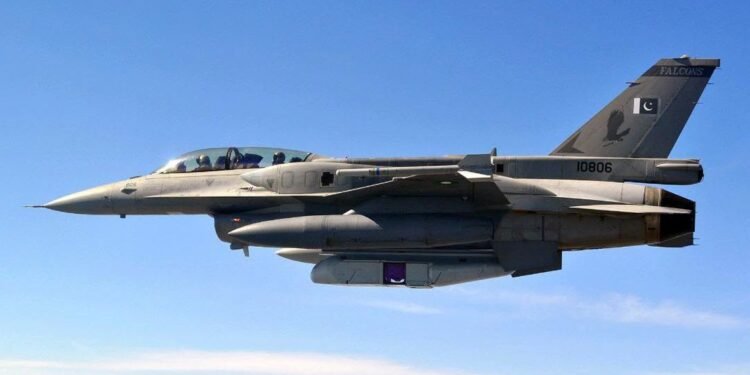 Pakistan targets Militant strongholds in Three Afghan Provinces in coordinated Airstrikes