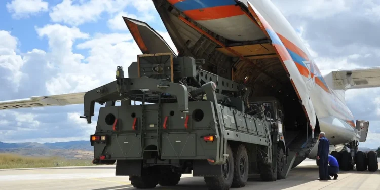 Turkiye reportedly explores S-400 sale to Gulf State in bid to revive F-35 Program
