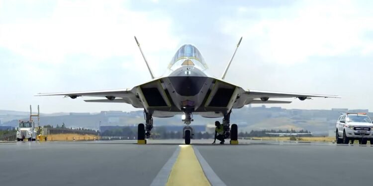 Turkey's KAAN P1 Fighter Completes Powered Taxi Tests, Advancing Toward Maiden Flight