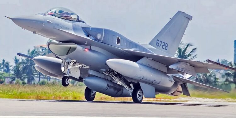 Taiwan F-16V Block 70 deliveries begin as First Two fighters arrive